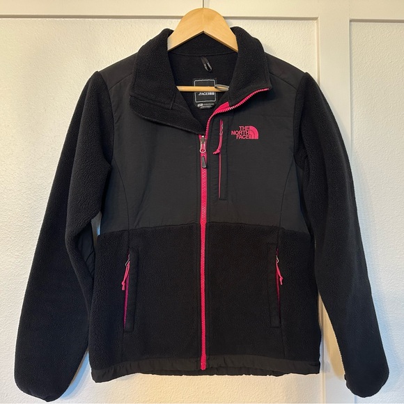 The North Face Women’s Denali Jacket Size Small - Picture 1 of 10